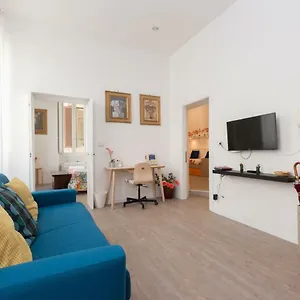 Vittorio Emanuele By Interhome Apartamento Roma